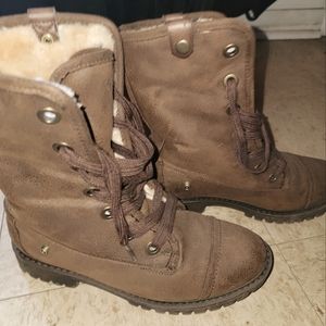 Brown Roxy Winter Boots Size 7